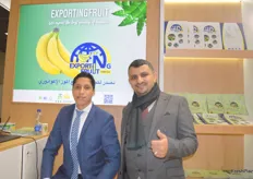 La empresa Exporting Fruit, como su propio nombre indica y como cuentan Enrico Cano y Gamal Almwald, se dedica a la exportación de fruta de Ecuador principalmente al Medio Oriente.